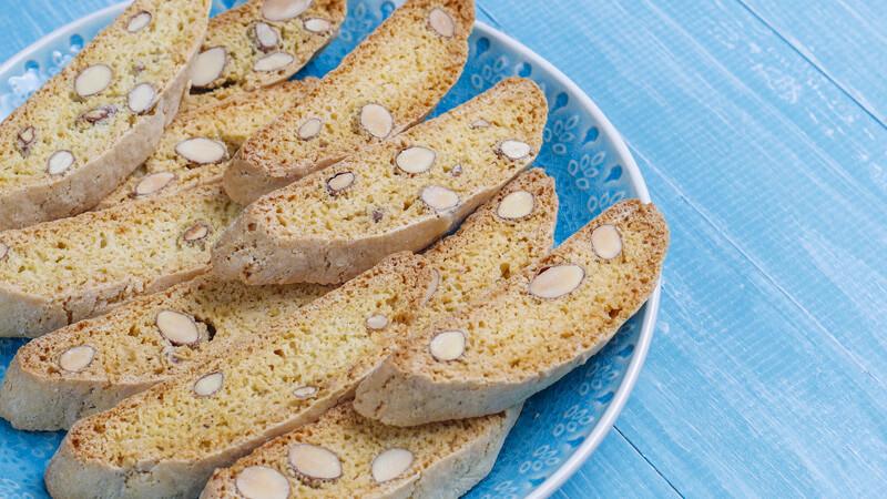 Bánh biscotti bao nhiêu calo? Dưỡng chất và công dụng bánh biscotti