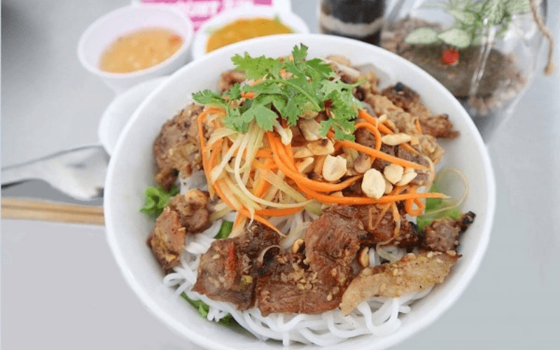 Bún BBQ bao nhiêu calo?